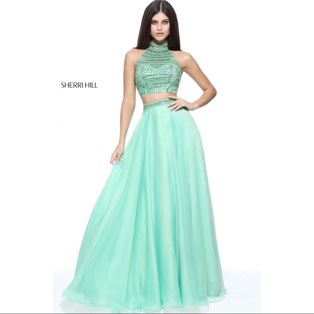 NWT Sherri hill green sequin two piece dress